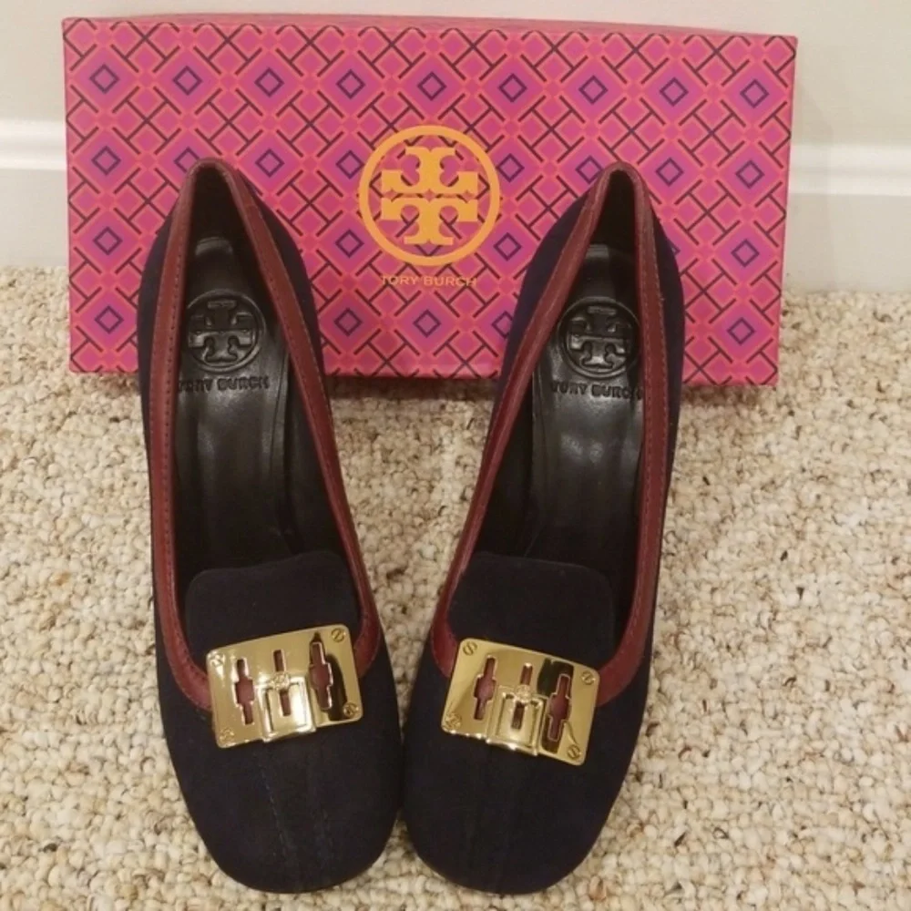 TORY BURCH Navy Suede Size 7.5 Pumps